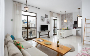 Modern 2BR with MAMAD by HolyGuest